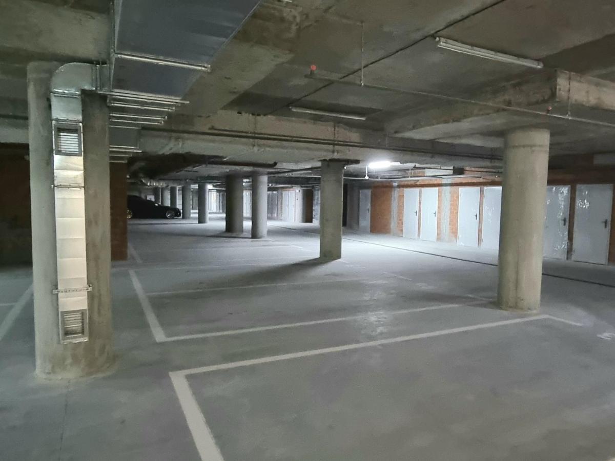 Квартира Метро Харківська, Позняки Жк Лебединий Kiev Exterior foto